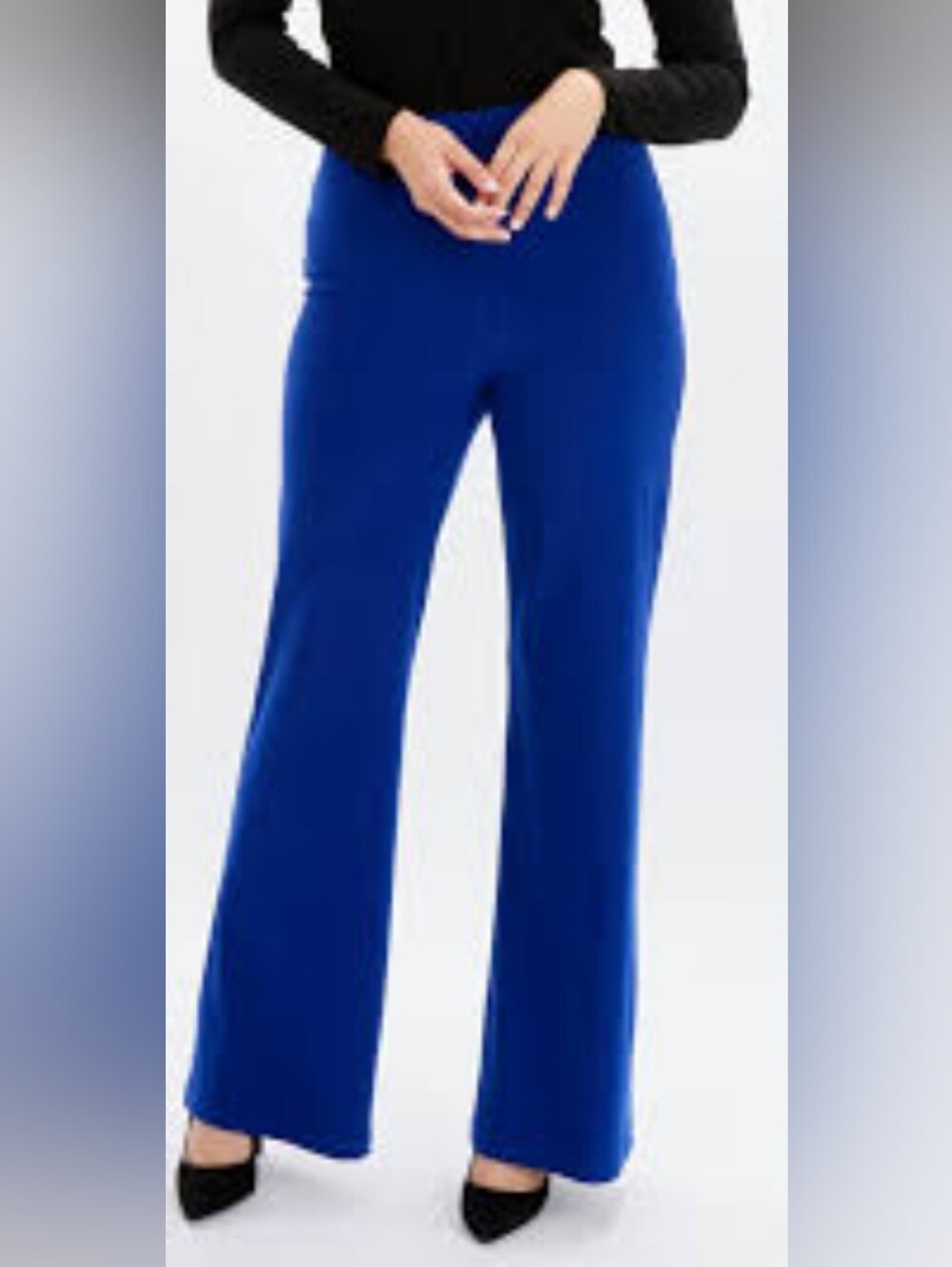 NWT. Dynamite Cobalt Blue Wide-Leg Pants. Size US 00.